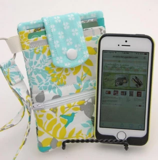 Embroidery Garden Phone Wallet Set